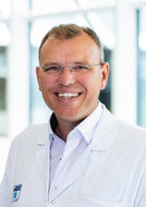 Consultatie Online Chirurgie - Assoc. Prof. PD. Dr. Philipp RISS, FEBS (Membru al Consiliului European de Chirurgie)