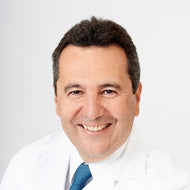 أخصائي أمراض الروماتيزم على الإنترنت - دكتور ألكسندر جيوريا