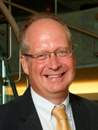 Consultare online de chirurgie plastică cu prof. Univ. Dr. Harald R. Rosen la Wiener Privatklinik Online Healthcare Center