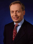 Доктор Герхард Ундт, хирург-стоматолог, онлайн-центр здравоохранения, Винерская частная клиника